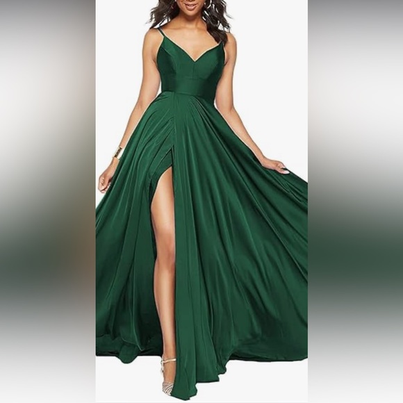 ABCDRESS Dresses & Skirts - Stunning Jade Green Gown
